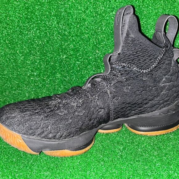 Nike LeBron 15 - Black Gum Men\'s main image 4